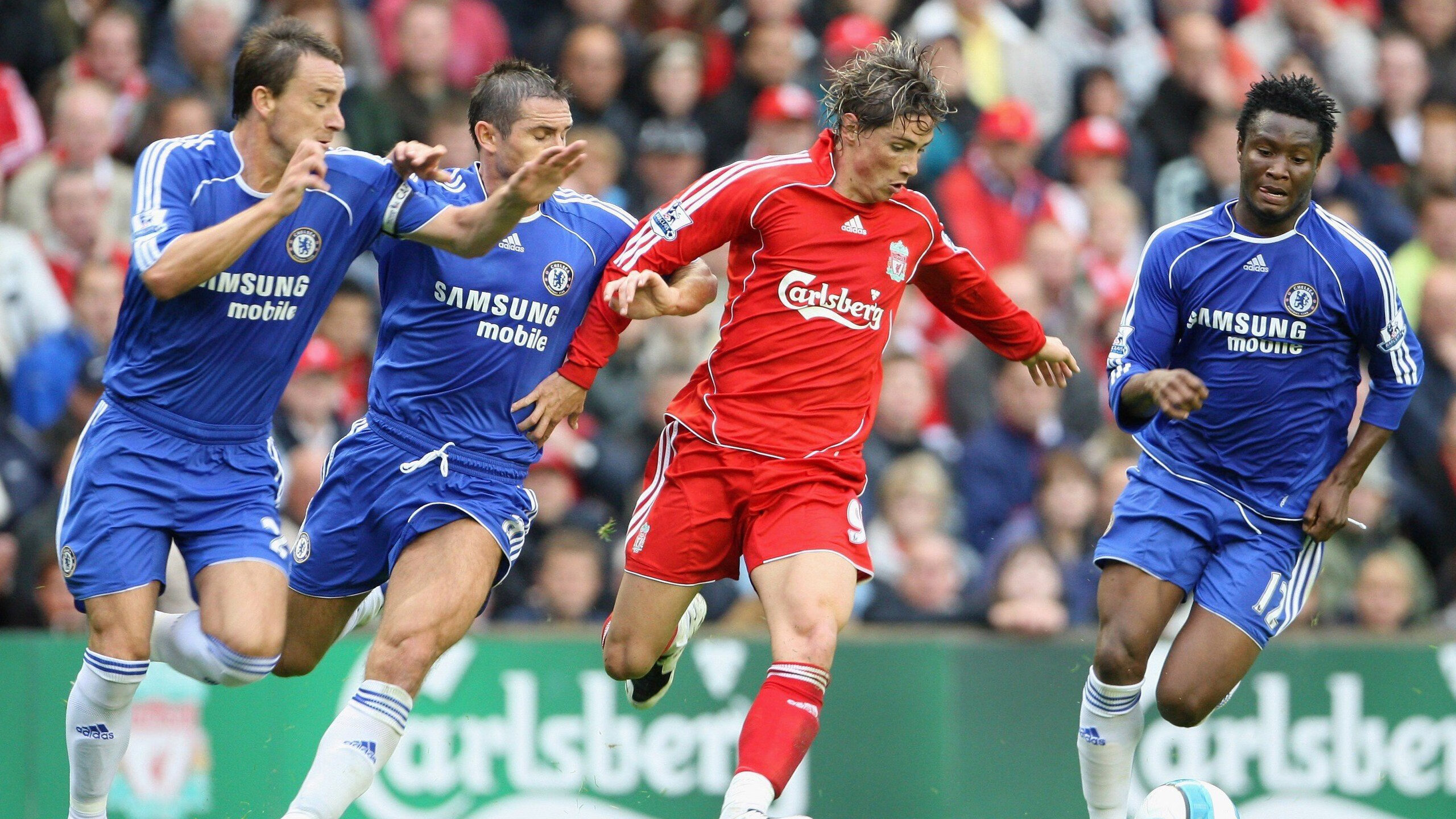 冠军征途：成功球队的艰辛历程回顾，冠军和冠军征途是一样的吗